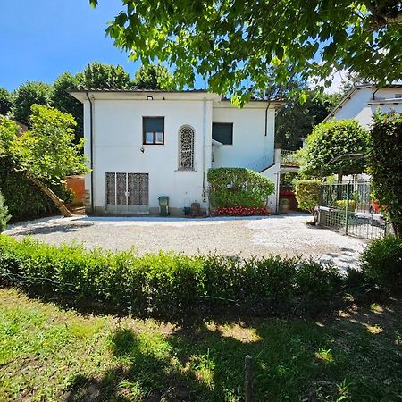 B&B Casa Tessieri Лука Екстериор снимка